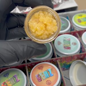 Alternative view of Gemz sugar diamond